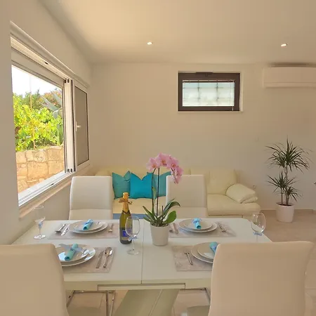 Apartamento Branislav 1927 Vinkuran